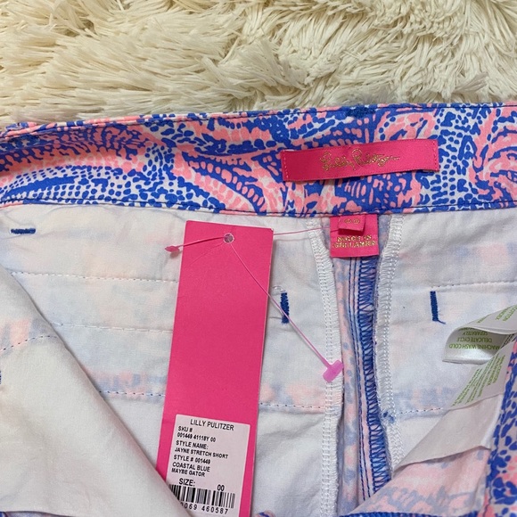 SOLD 💙 Lily Pulitzer Shorts - Picture 4 of 7
